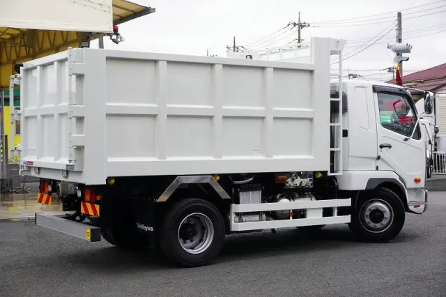 三菱 ファイター 2KG-FK62FZ(2WD)の写真8