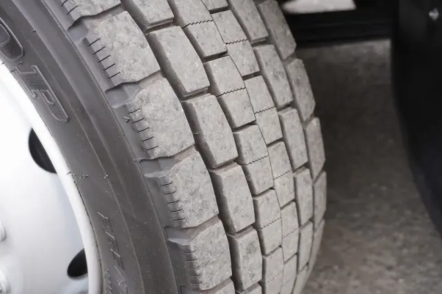 三菱 ファイター 2KG-FK62FZ(2WD)の写真9