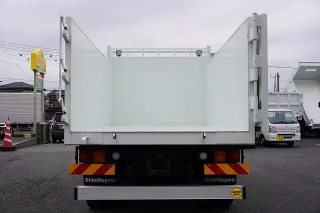 三菱 ファイター 2KG-FK62FZ(2WD)の写真19