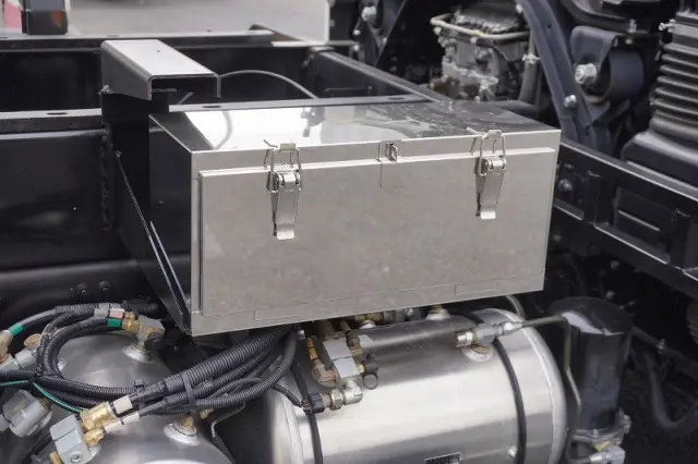 三菱 ファイター 2KG-FK62FZ(2WD)の写真26