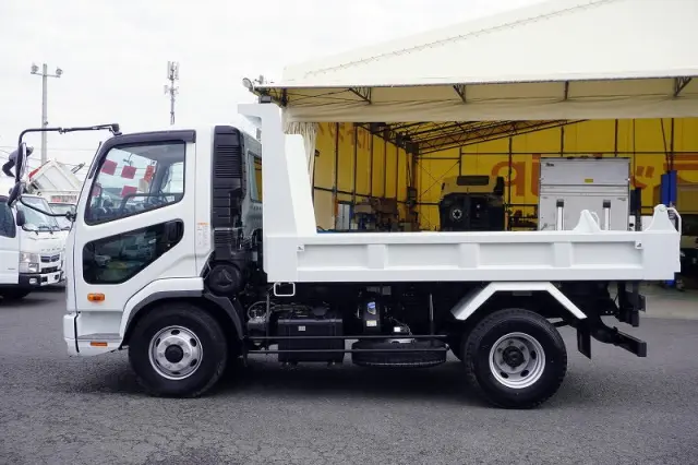 三菱 ファイター 2KG-FK72F(2WD)の写真3