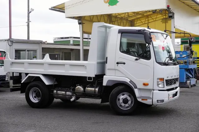 三菱 ファイター 2KG-FK72F(2WD)の写真6