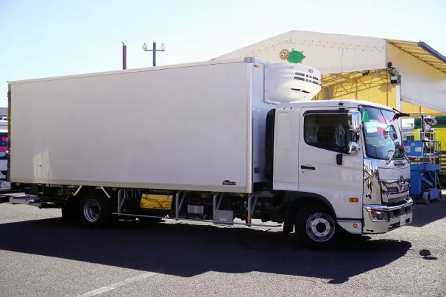 日野 レンジャー 2KG-FD2ABG(2WD)の写真6