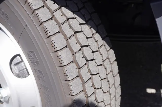 日野 レンジャー 2KG-FD2ABG(2WD)の写真10