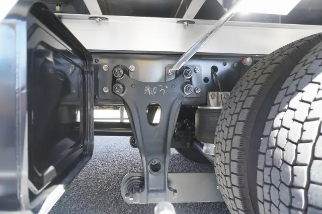 日野 レンジャー 2KG-FD2ABG(2WD)の写真12