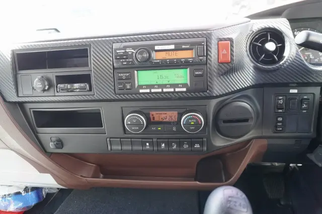 日野 レンジャー 2KG-FD2ABG(2WD)の写真40