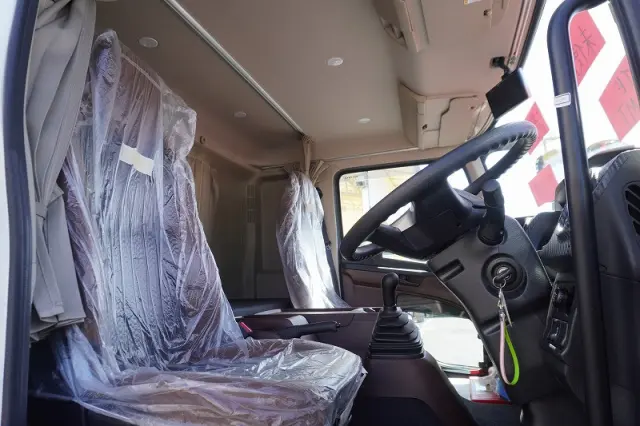 日野 レンジャー 2KG-FD2ABG(2WD)の写真45