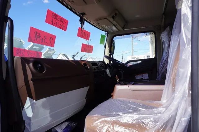 日野 レンジャー 2KG-FD2ABG(2WD)の写真47