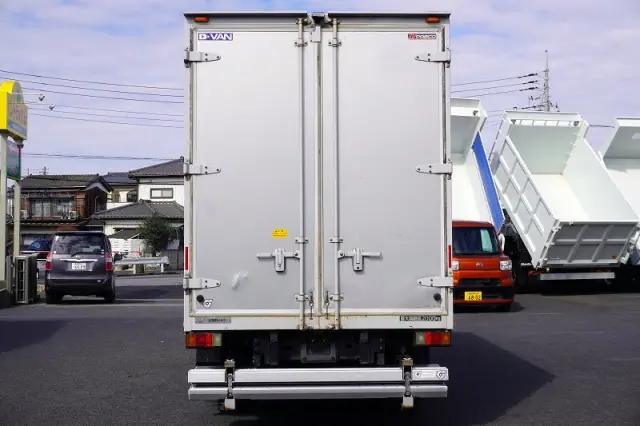三菱 キャンター TPG-FEA50(2WD)の写真4