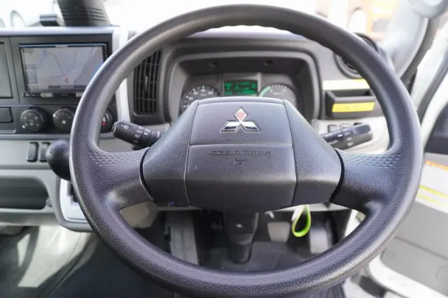 三菱 キャンター TPG-FEA50(2WD)の写真33