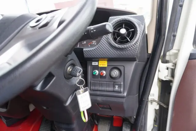 日野 レンジャー 2PG-FE2ABA(2WD)の写真42