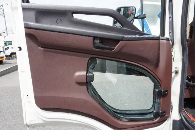 日野 レンジャー 2PG-FE2ABA(2WD)の写真49