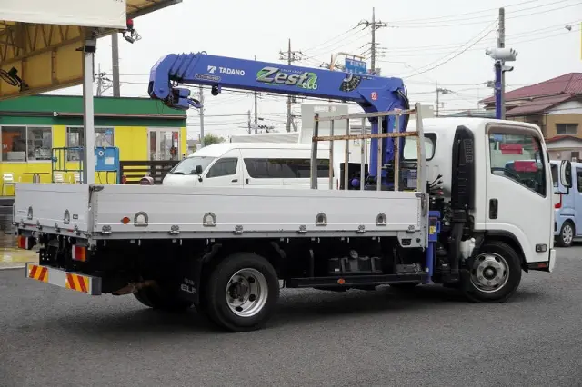 いすゞ エルフ TRG-NPR885AR(2WD)の写真8