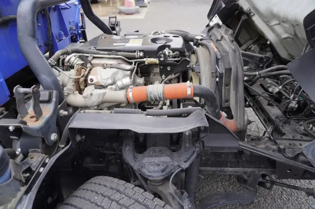 いすゞ エルフ TRG-NPR885AR(2WD)の写真15