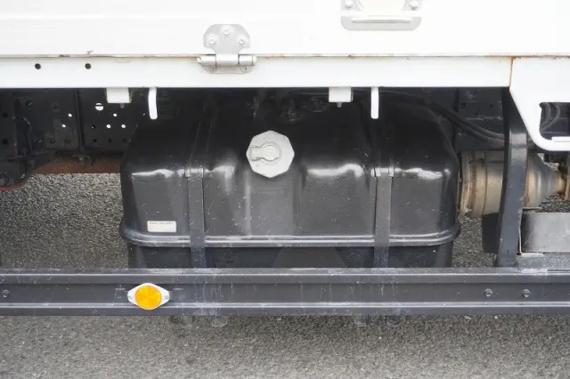 いすゞ エルフ TRG-NPR885AR(2WD)の写真22