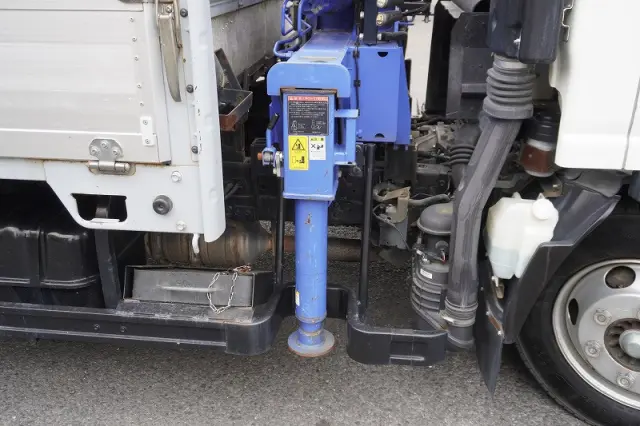 いすゞ エルフ TRG-NPR885AR(2WD)の写真23