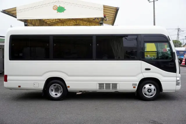 トヨタ コースター 2KG-GDB60V(2WD)の写真5