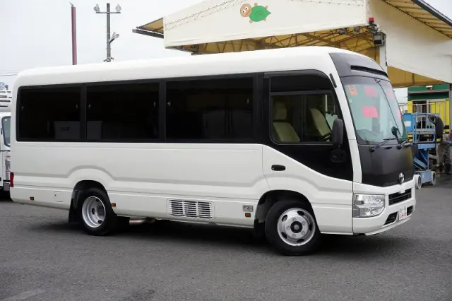 トヨタ コースター 2KG-GDB60V(2WD)の写真6