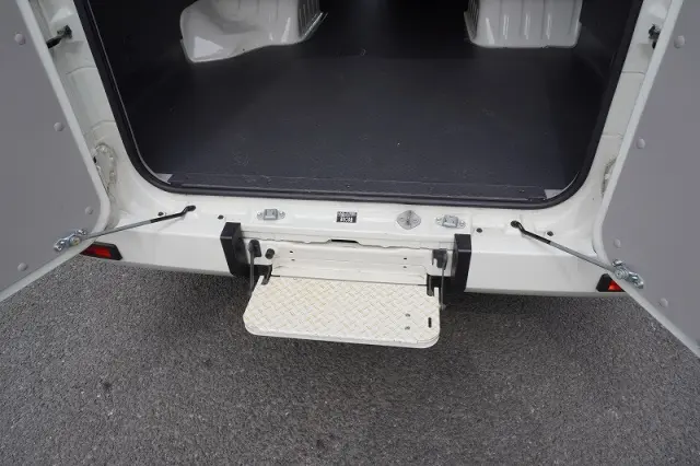 トヨタ コースター 2KG-GDB60V(2WD)の写真30