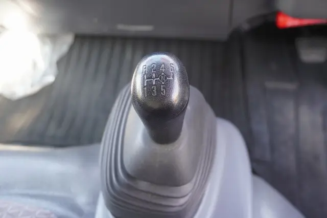 いすゞ エルフ TRG-NPR85AN(2WD)の写真36