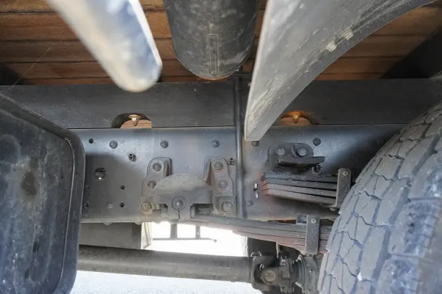 いすゞ フォワード 2RG-FTR90U2(2WD)の写真11