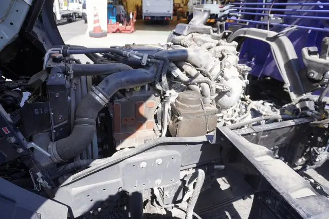 いすゞ フォワード 2RG-FTR90U2(2WD)の写真14