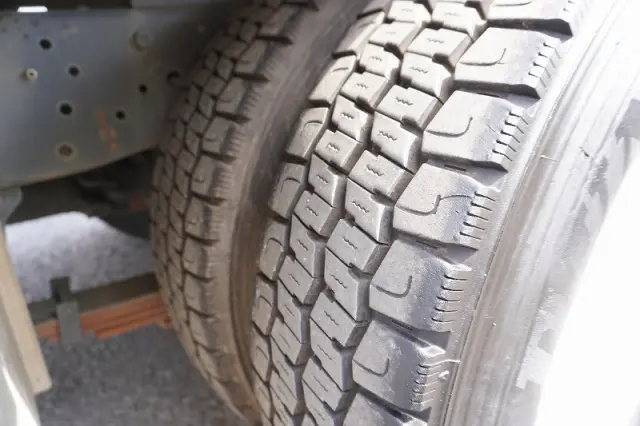 いすゞ エルフ TRG-NKR85A(2WD)の写真11