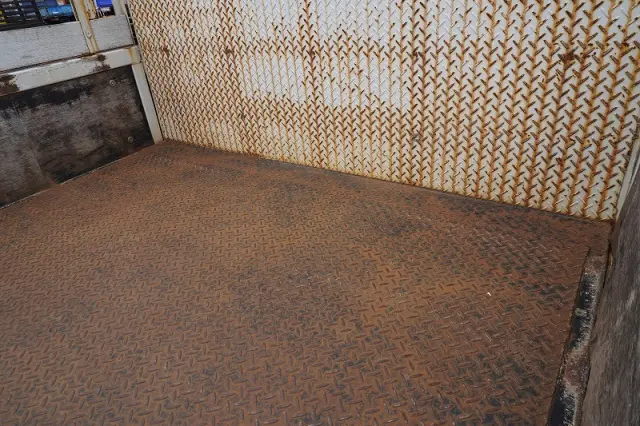 いすゞ エルフ TRG-NKR85A(2WD)の写真33