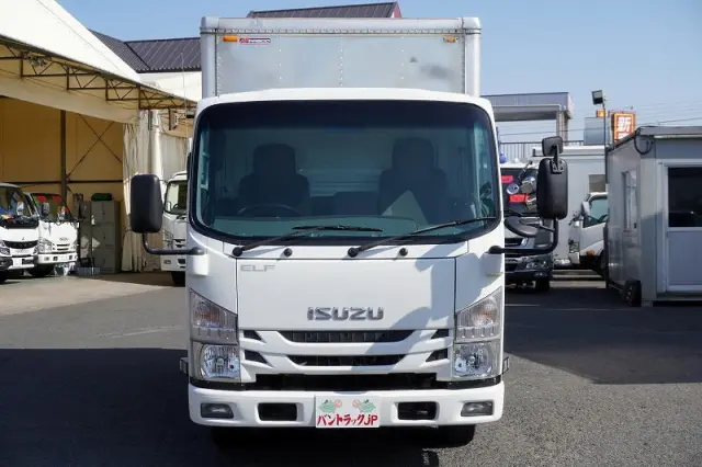 いすゞ エルフ TPG-NMR85AN(2WD)の写真2