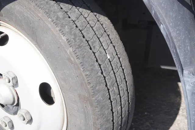 いすゞ エルフ TPG-NMR85AN(2WD)の写真10