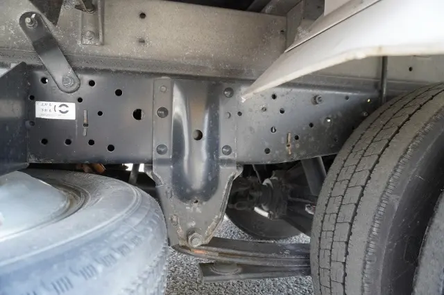 いすゞ エルフ TPG-NMR85AN(2WD)の写真12