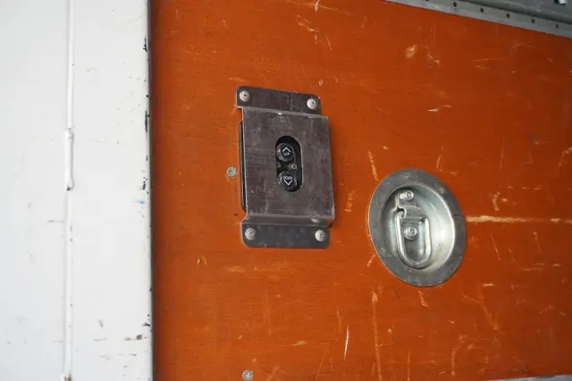 いすゞ エルフ TPG-NMR85AN(2WD)の写真25