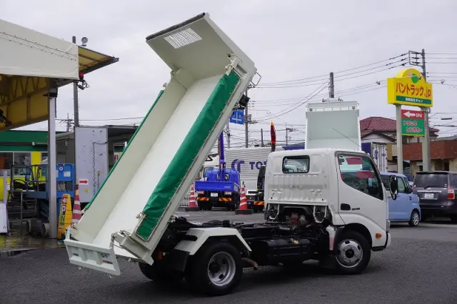 日野 デュトロ TKG-XZU600T(2WD)の写真27