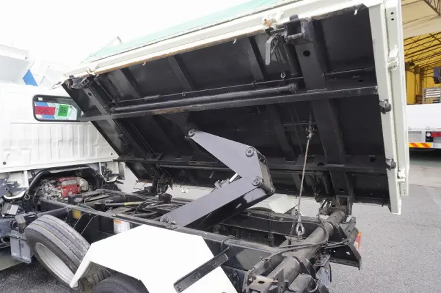 日野 デュトロ TKG-XZU600T(2WD)の写真31