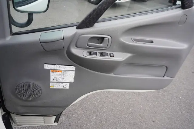 日野 デュトロ TKG-XZU600T(2WD)の写真38