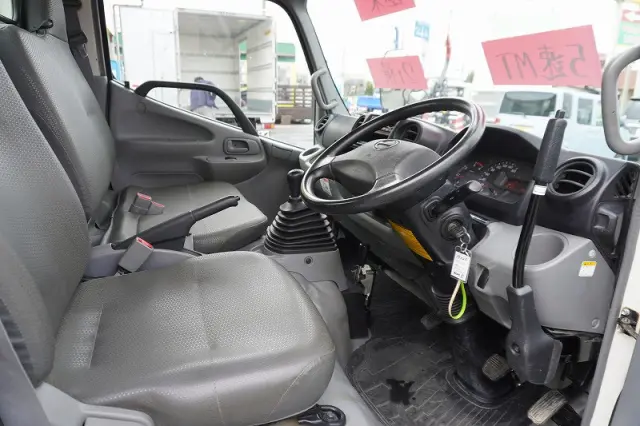 日野 デュトロ TKG-XZU600T(2WD)の写真40