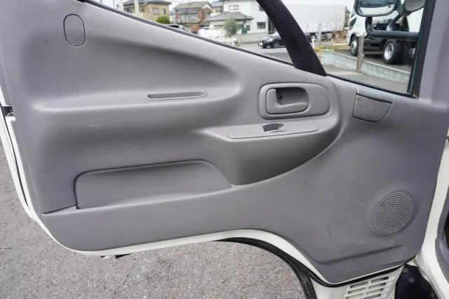 日野 デュトロ TKG-XZU600T(2WD)の写真43