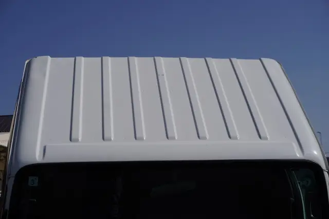 いすゞ エルフ TRG-NJR85A(2WD)の写真16