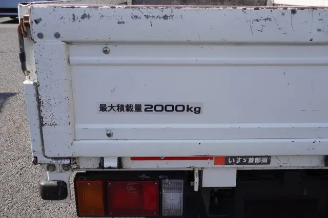 いすゞ エルフ TRG-NJR85A(2WD)の写真19