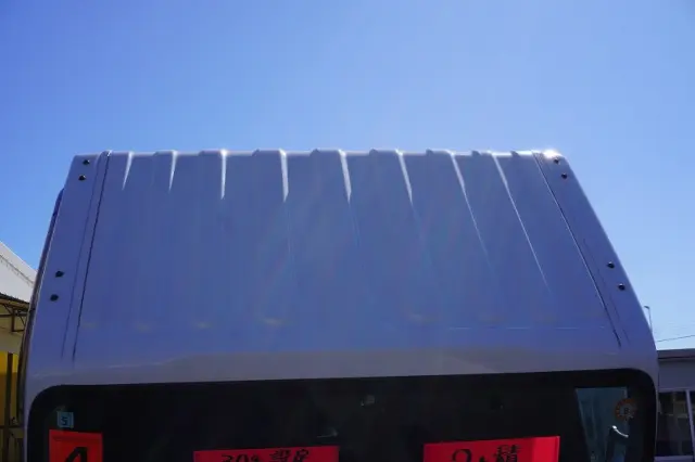 いすゞ エルフ 2RG-NLR88AN(2WD)の写真17