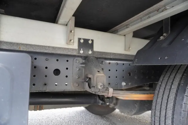 三菱 キャンター 2PG-FEB50(2WD)の写真12