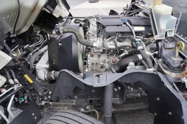 三菱 キャンター 2PG-FEB50(2WD)の写真14