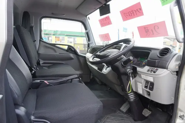 三菱 キャンター 2PG-FEB50(2WD)の写真38