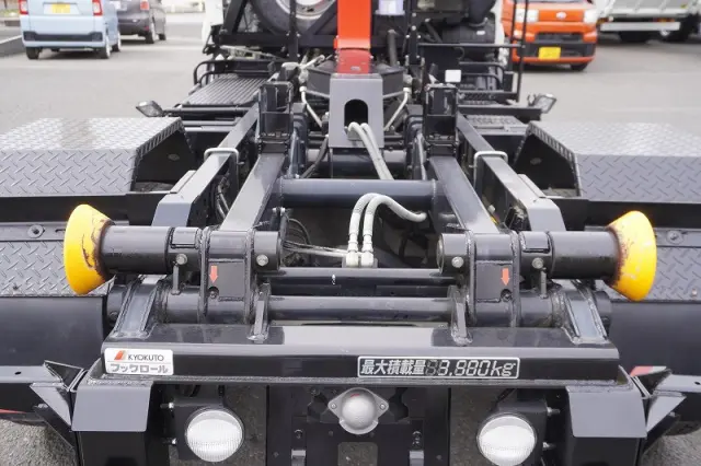 いすゞ フォワード 2RG-FRR90S2(2WD)の写真19