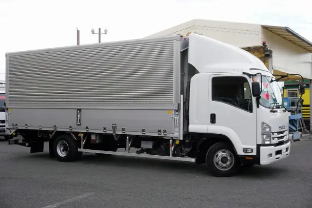いすゞ フォワード TKG-FRR90S2(2WD)の写真6