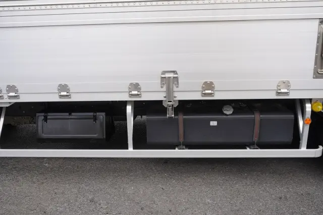 いすゞ フォワード TKG-FRR90S2(2WD)の写真18