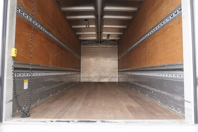 いすゞ フォワード TKG-FRR90S2(2WD)の写真24