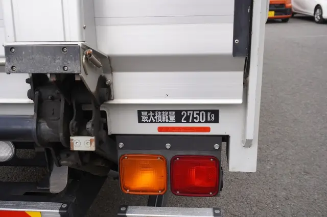 いすゞ フォワード TKG-FRR90S2(2WD)の写真34