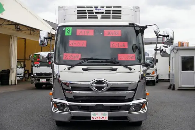 日野 レンジャー 2KG-FD2ABG(2WD)の写真2