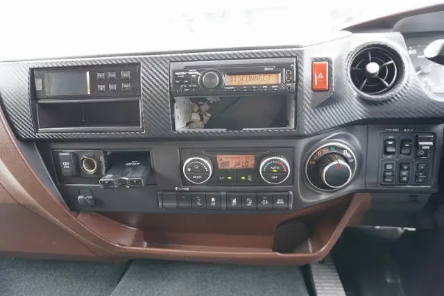 日野 レンジャー 2KG-FD2ABG(2WD)の写真41